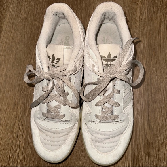 Men’s Adidas Originals Forum Low Classic Talc Clay HQ7096 Size 8 - Picture 5 of 15